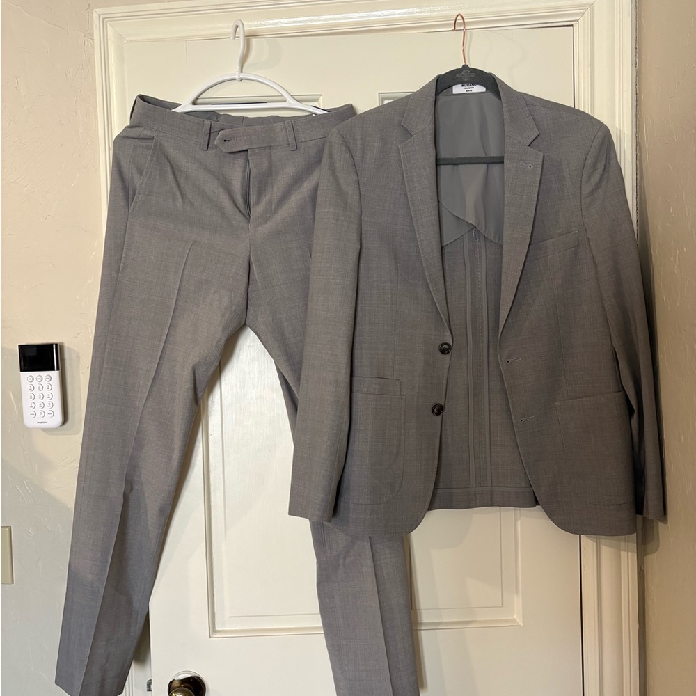 Murano Classic Gray Suit